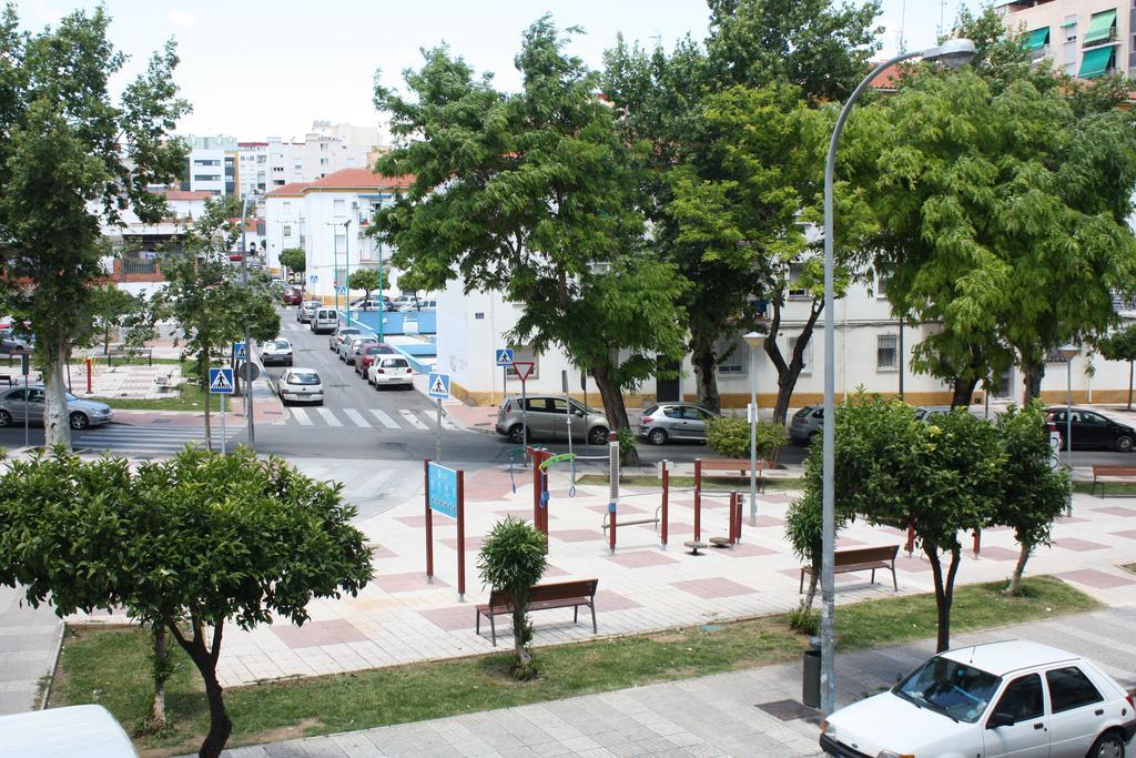 Apartamento Moderno Cerca Del Centro マラガ エクステリア 写真