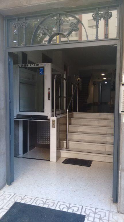 Apartamento Moderno Cerca Del Centro マラガ エクステリア 写真